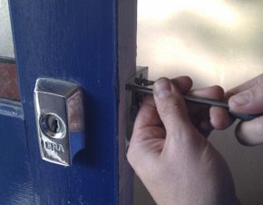 Town Center Locksmith Shop Chicago, IL 312-288-7589 Town Center Locksmith Shop Chicago, IL 312-288-7589